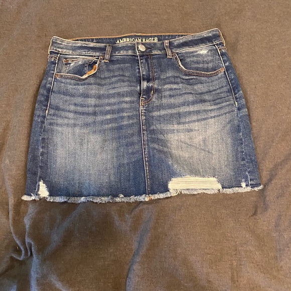 American eagle jean skirt - Picture 1 of 3